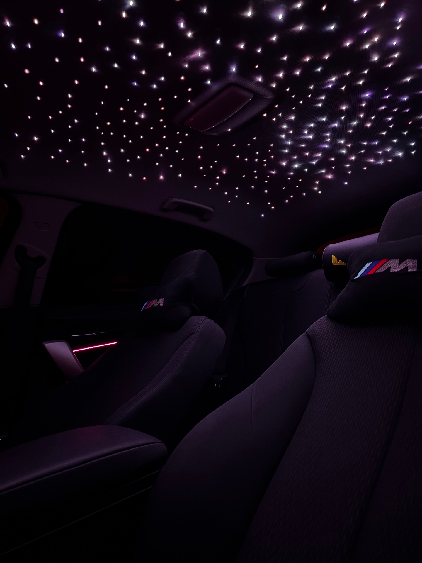 BMW M340i (2022) after BMW M340i — 600-star RGB headliner